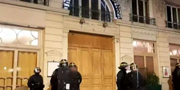 Manifestatie teatru Franta FOTO france 24