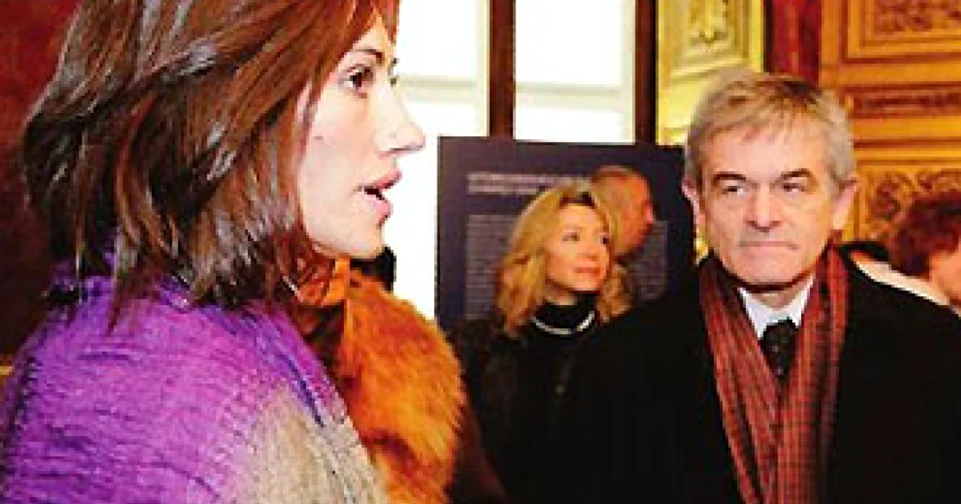 Daniela, alături de primarul din Torino, Sergio Chiamparino FOTO: La Stampa