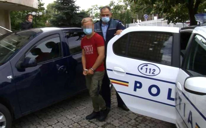 Adolescentul cuțitar a fost arestat preventiv pentru 30 de zileFoto: monitorulbt.ro