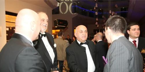 Gala Forbes. Peter L. Imre, Manager General al Adevarul Holding şi Dinu Patriciu Foto: Marian Vilau