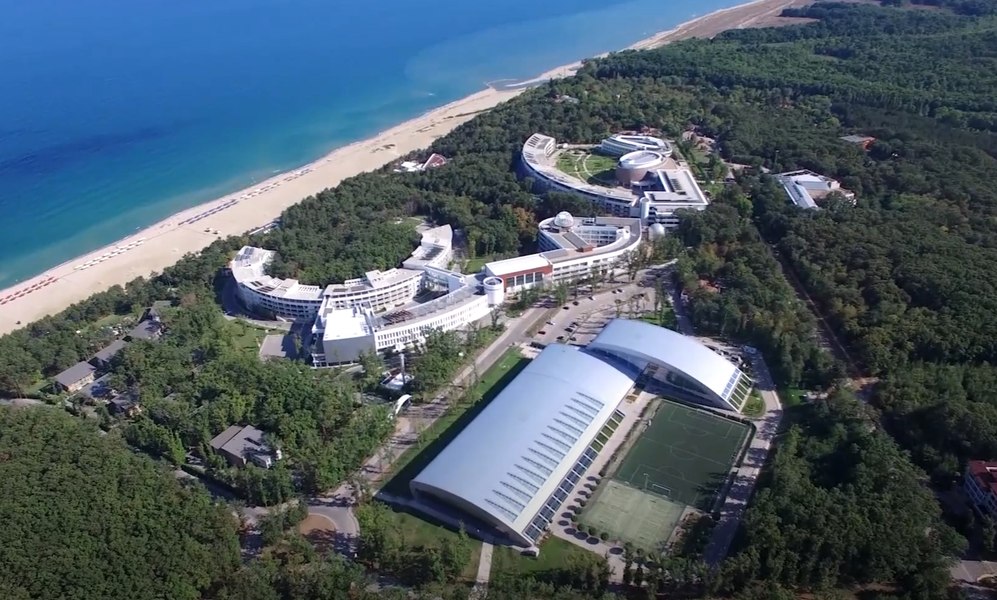 Bulgaria vrea să naționalizeze o întreagă stațiune deținută de ruși la Marea Neagră VIDEO