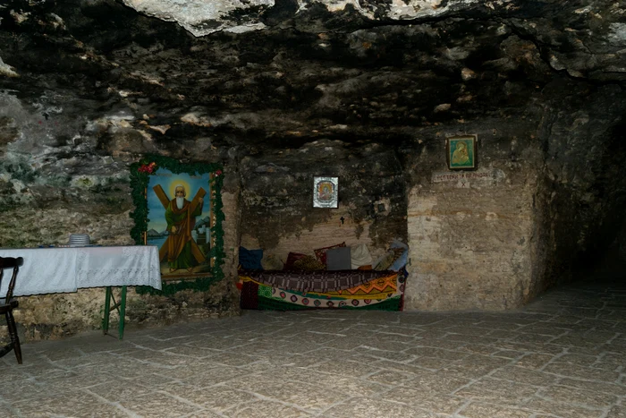 Pestera Sf Andrei din Dobrogea FOTO Shutterstock