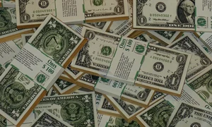 money 860128 1280 jpg