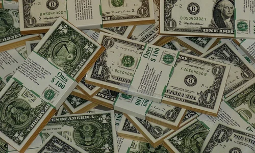 money 860128 1280 jpg