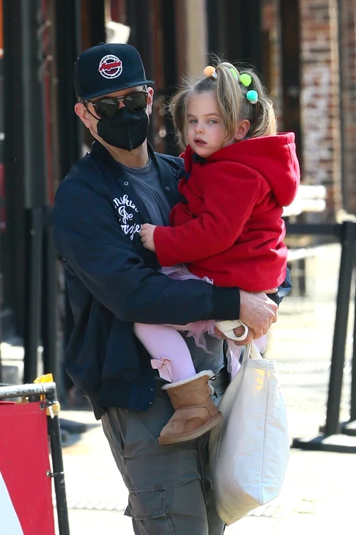 bradley cooper si fetita sa jpg jpeg