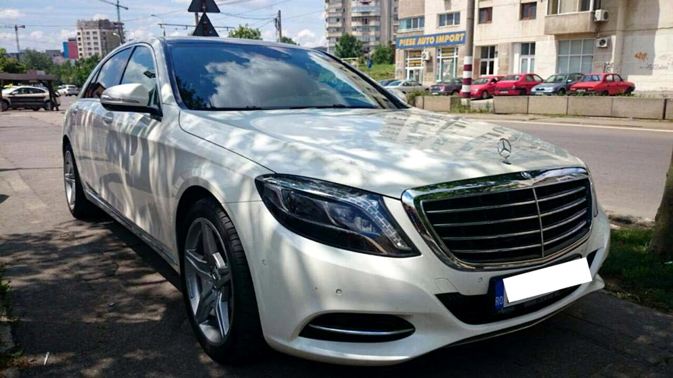 Liviu Guţă se plimbă cu un bolid de lux