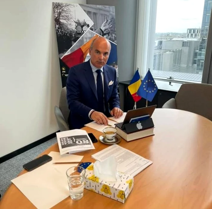 Rareș Bogdan, un vehement apărător al lui VîlceanuSursa foto: Facebook/Rareș Bogdan