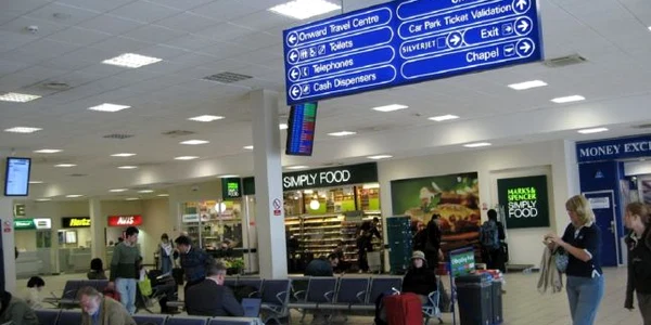 aeroportul luton foto wikipedia