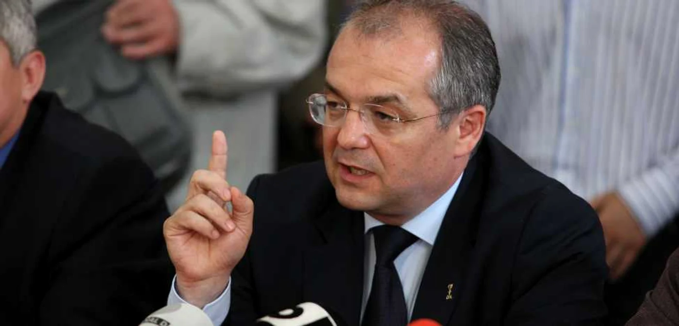 Emil Boc atacă Guvernul Ponta