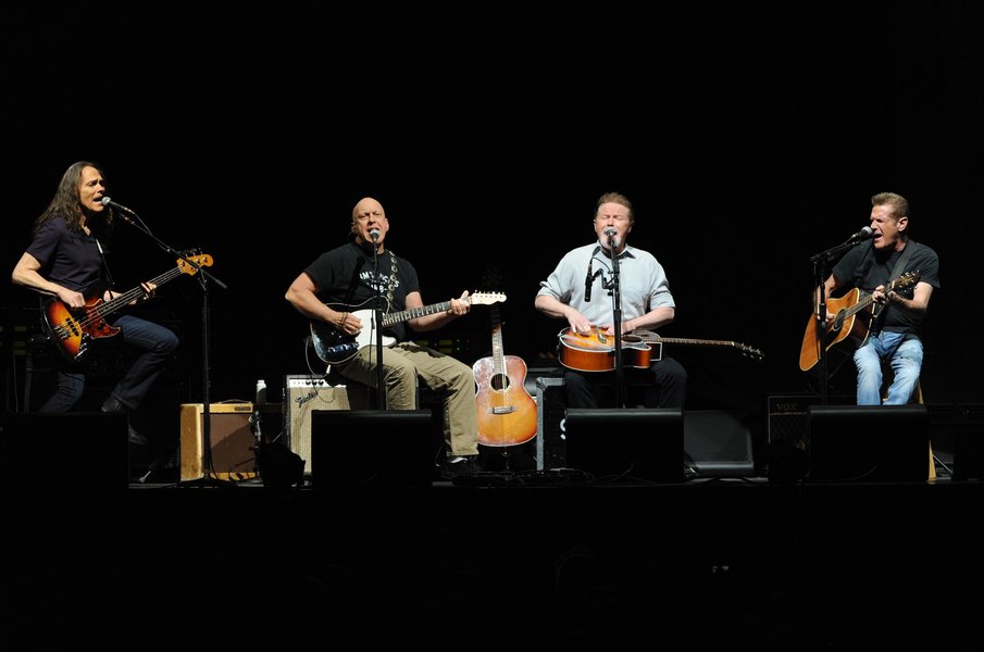 Trupa The Eagles, care a lansat hitul „Hotel California“, pleacă în turneul de adio după 52 de ani de carieră VIDEO