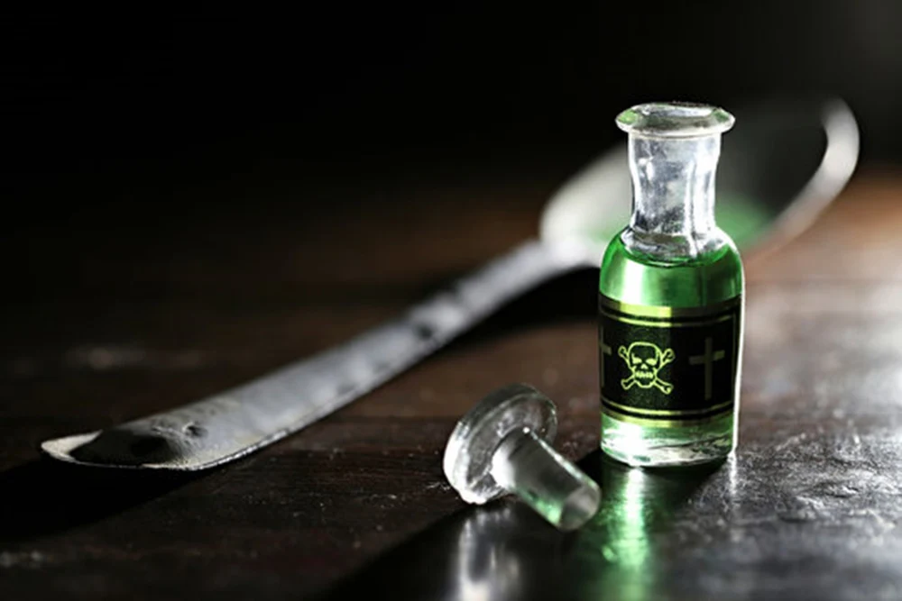 Mamă și fiică, la închisoare după ce au încercat doi ani să ucidă un bărbat. Cele două s-au inspirat din seriale celebre