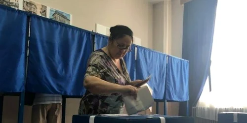 În judeţul Dolj sunt 529 de secţii de votare 