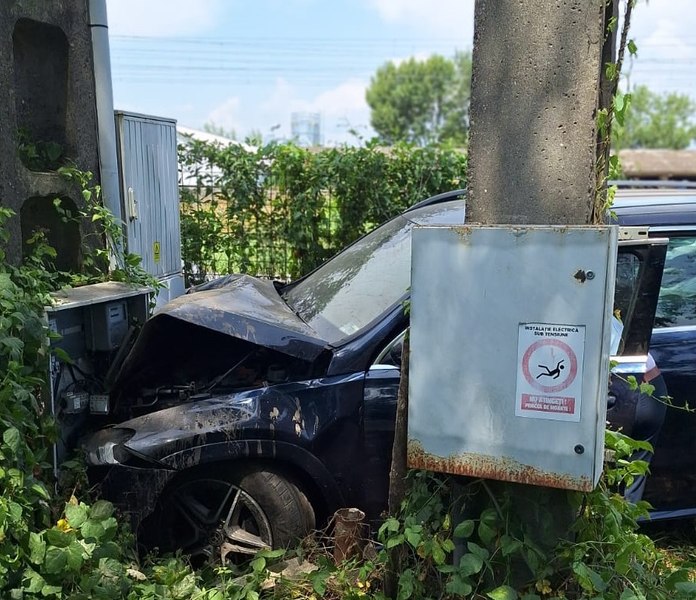 Deputat PNL, rănit într-un accident cu mai multe autoturisme pe centura orașului Alba Iulia