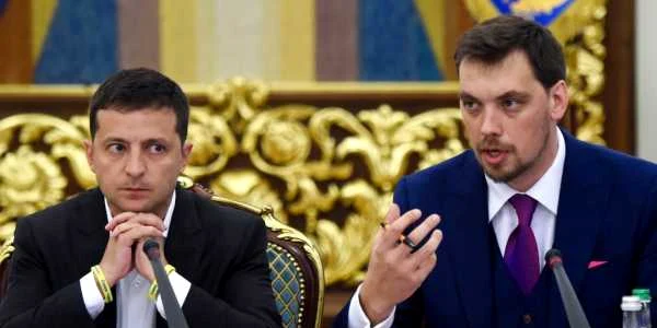 Zelenski si premierul Oleksi Honcearuk FOTO AFP 