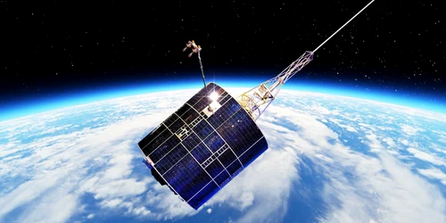 Satelit de navigație - Comunicații spațiale militare moderne FOTO Shutterstock 