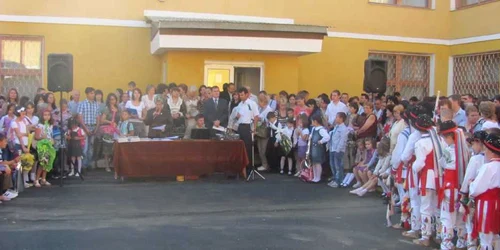 Careul primei zi de şcoală de la "Ştefan cel Mare"