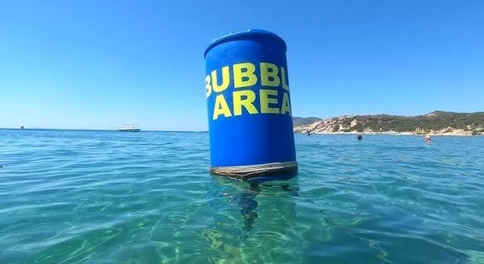 Insula unde marea face bule FOTO: FB/Enjoy Greece