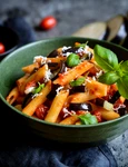 Paste cu legume  Sursa foto shutterstock 785621569 jpg