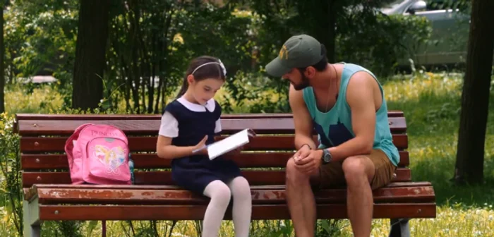 FOTO: Captură clip video fundaţia romana pentru copii, comunitate si familie