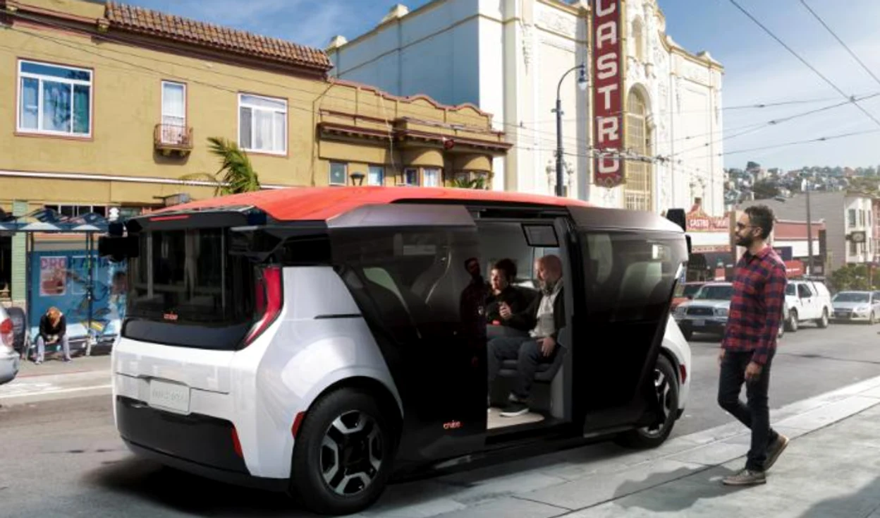 Un nou model de ridesharing: mașina fără volan sau pedale de accelerație