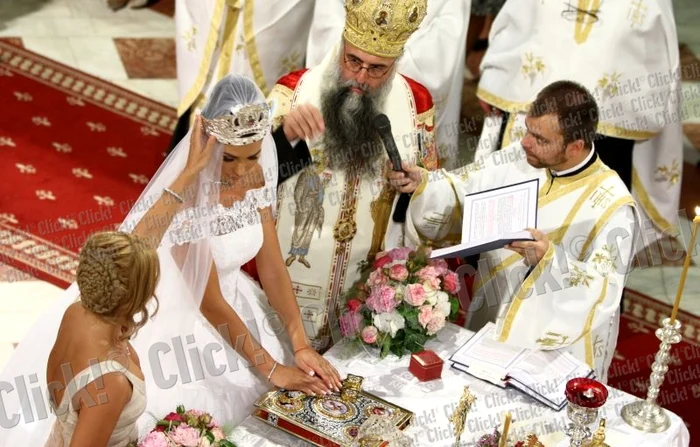 Elena Băsescu şi Bogdan Ionescu s-au căsătorit