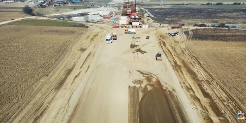 Execuția Autostrăzii A7, pe tronsonul Adjud Nord–Roman Nord Săbăoani, se confruntă cu întârzieri semnificative FOTO FB jpg