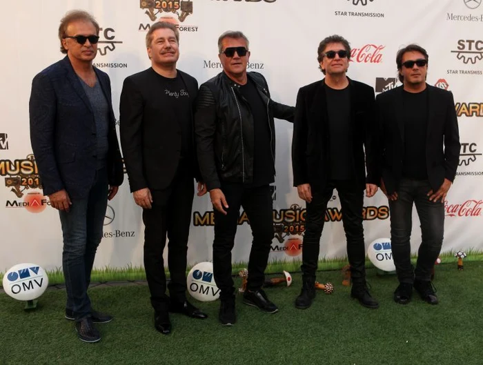 
    Trupa Holograf a cântat noua piesă la gala Media Music Awards 2015, care a avut loc joi searaFoto: Dorin Constanda  