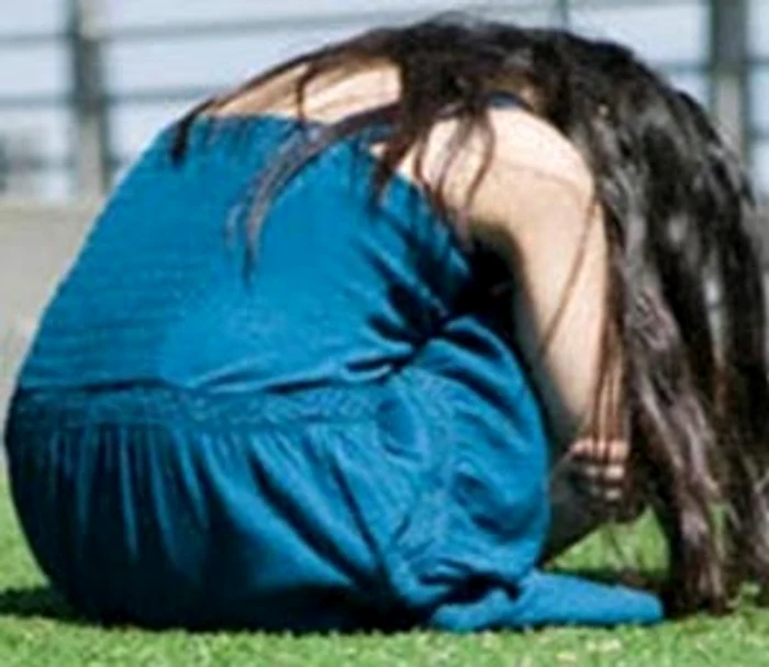 
    Copila de 14 ani a rămas însărcinată în urma violuluiFoto generic  