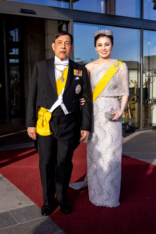 Regele Rama X Regina Suthida profimedia 1095519503 jpg