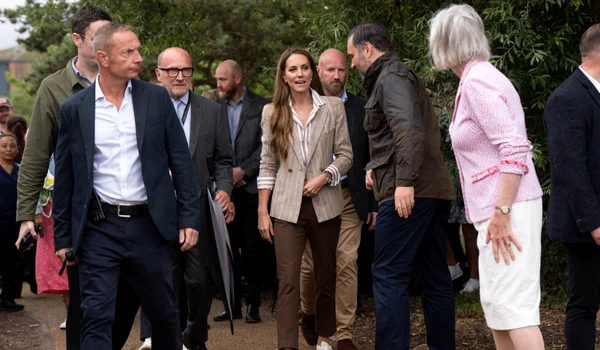 Prințesa Kate când a vizitat Spitalul Colchester pe 2 iulie, Profimedia (6) jpg