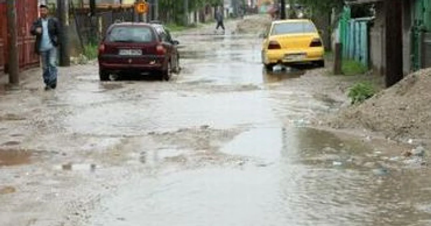Doar jumătate dintre români beneficiază de canalizare