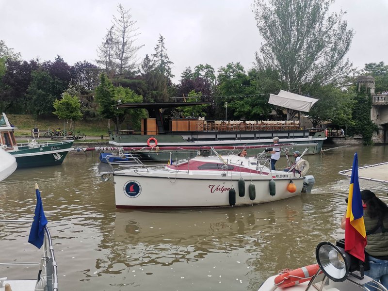 Navigația internațională, reluată pe Bega. Frontiera cu Serbia trecută pe apă, după 70 de ani FOTO VIDEO