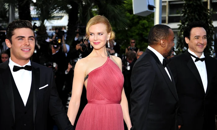 nicole si alti actori