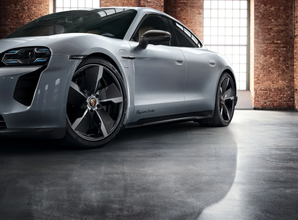 O bandă a furat roți de Audi și PorscheFOTO: Arhivă
