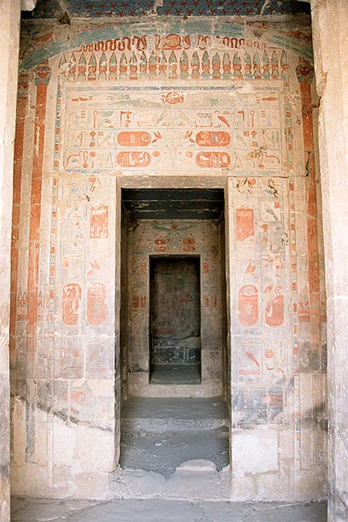 399px Luxor sanctuary inside Temple of Hatshepsut Egypt Oct 2004 jpg jpeg