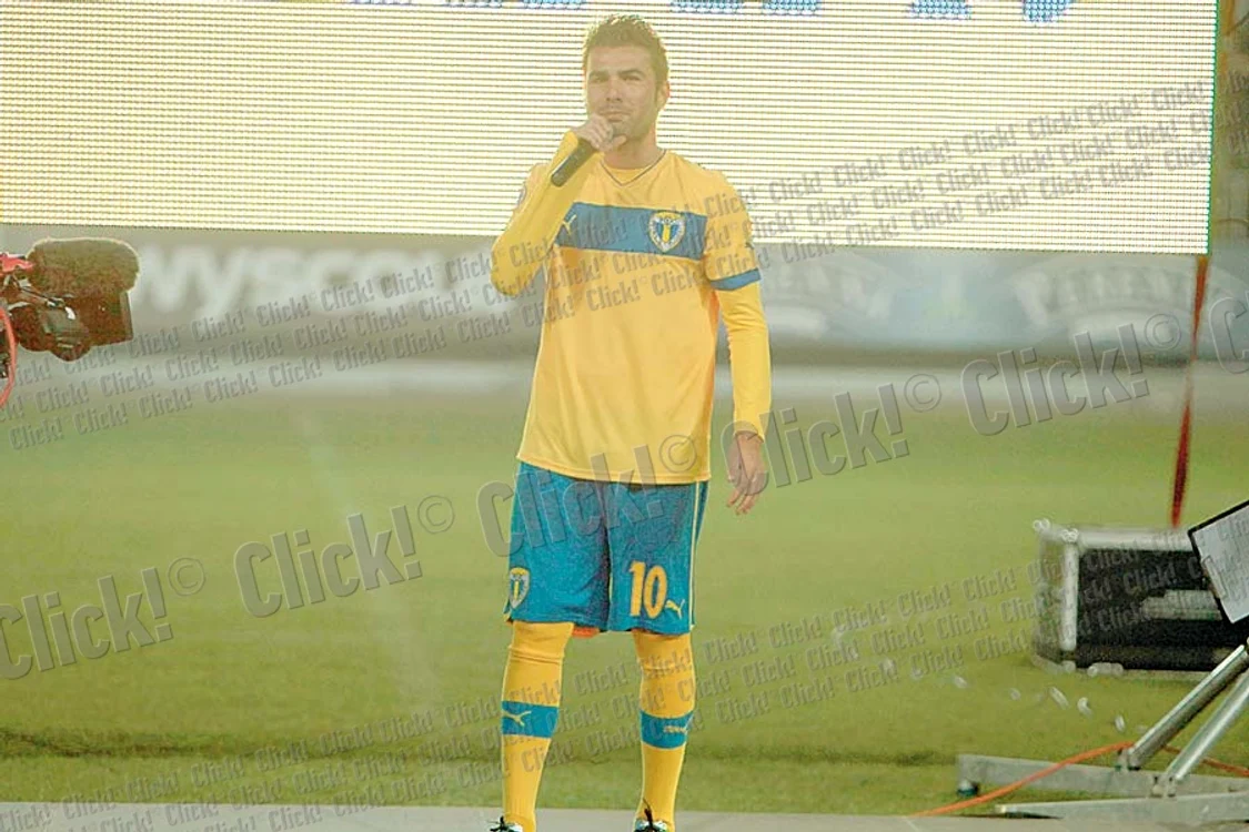 Adrian Mutu a fost  în formă la singurul  antrenament făcut  de Petrolul în acest  an în România  (fotografii: Roberto Sălceanu / Dorin Constanda / Răzvan Păsărică)