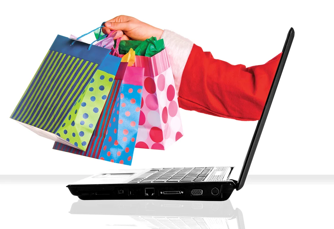 
    Românii vor cheltui mai mulţi bani pentru cumpărături onlineFoto Shutterstock  