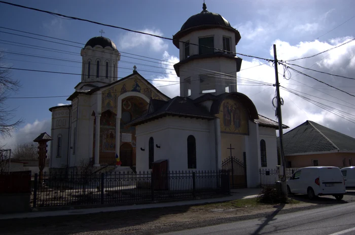 Biserica ortodoxa din Mihail Kogalniceanu