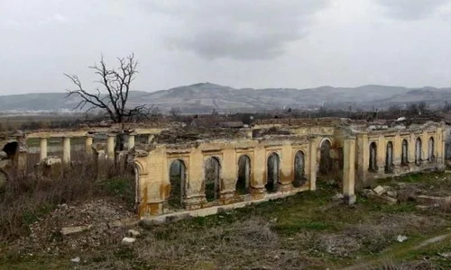 Palatul de la Cisteiu de Mureş –un monument aproape mort jpeg