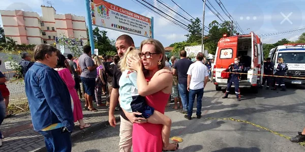 mai multi copii au fost luati ostatici la o gradinita din brazilia FOTO FB jpg