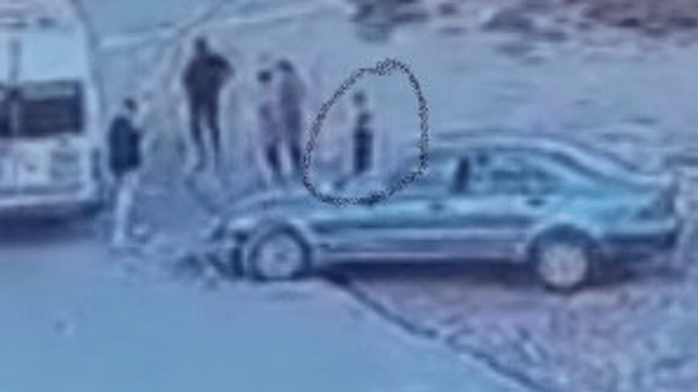 Copil de 9 ani, aflat la volan, implicat într-un accident rutier. Tatăl lui l-a lăsat să conducă mașina VIDEO