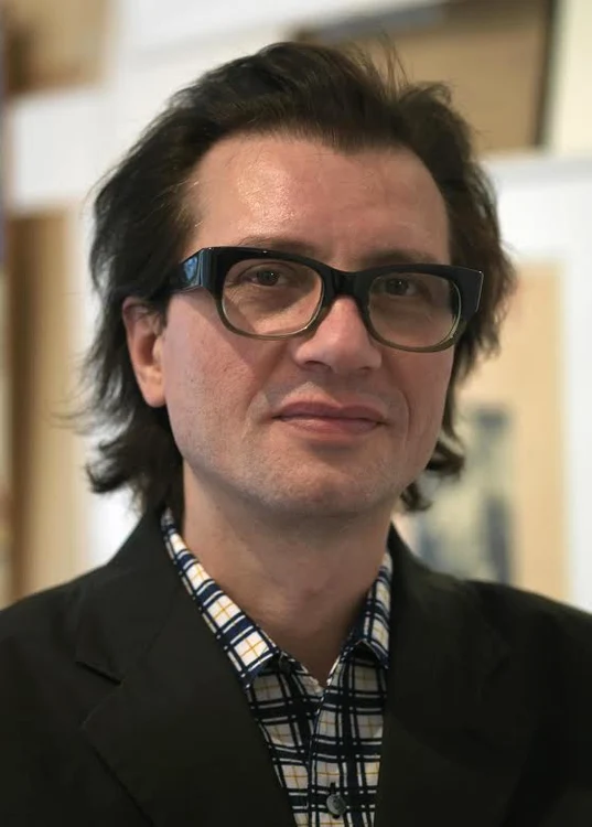 „Berlinul şi a luat de mult la revedere de la revoltă“ interviu cu Marius BABIAS jpeg