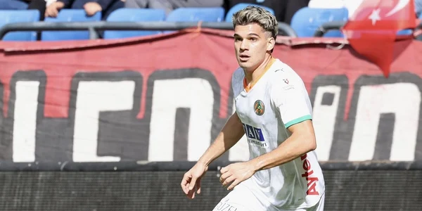 Ianis Hagi (Facebook Alanyaspor) jpg