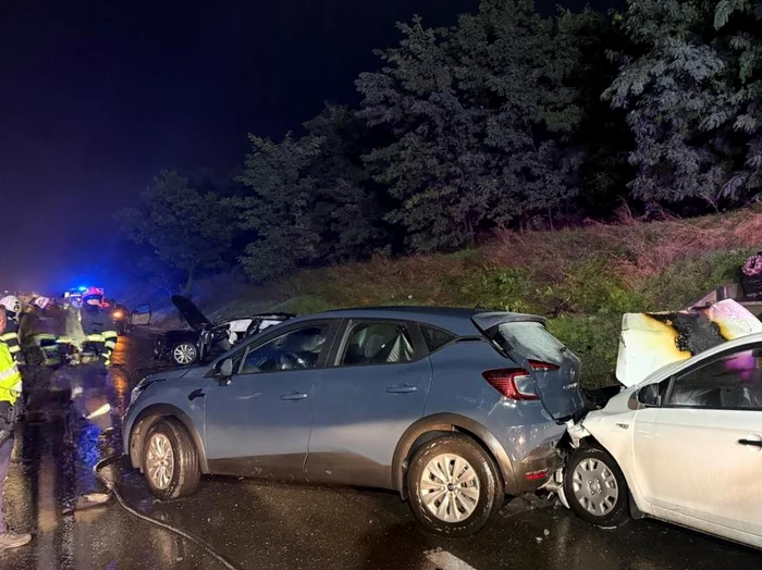 Accident în localitatea Cumpărătura/FOTO: ISU Suceava