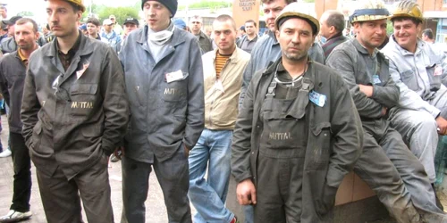 Muncitorii de la Combinat speră într-o majorare salarială