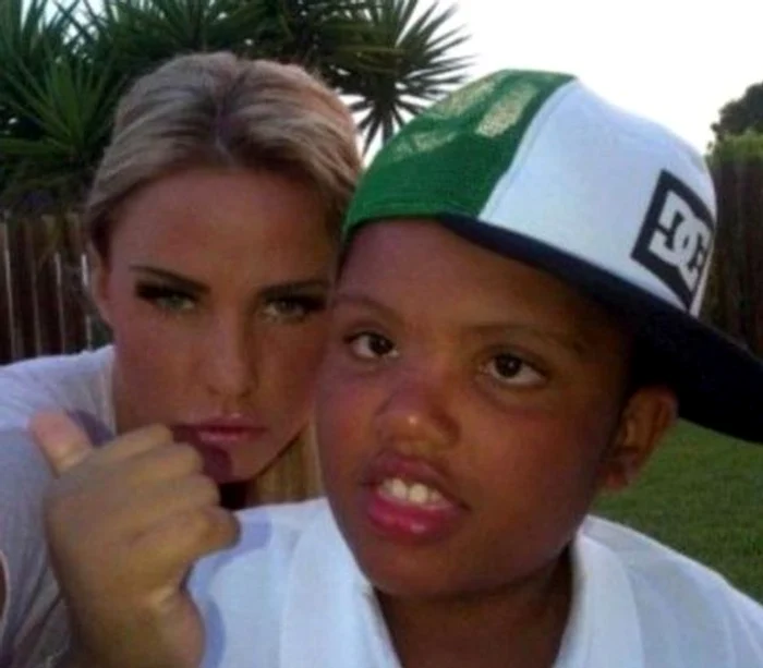 Katie este nedespărțită de Harvey, fiul său cu dizabilități