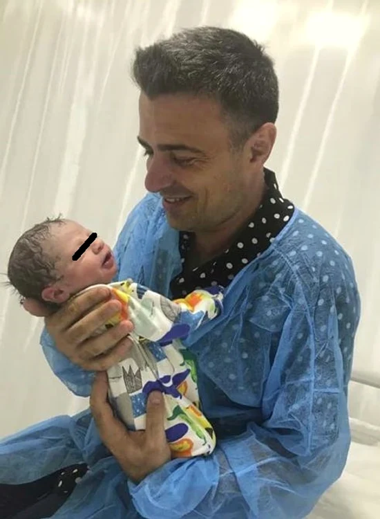 Cornel Ilie este acum și tătic de băiețel