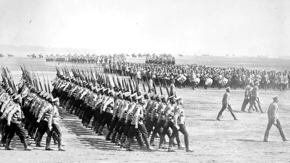 1917: Anul când soldații au refuzat războiul și au ales revoluția jpeg