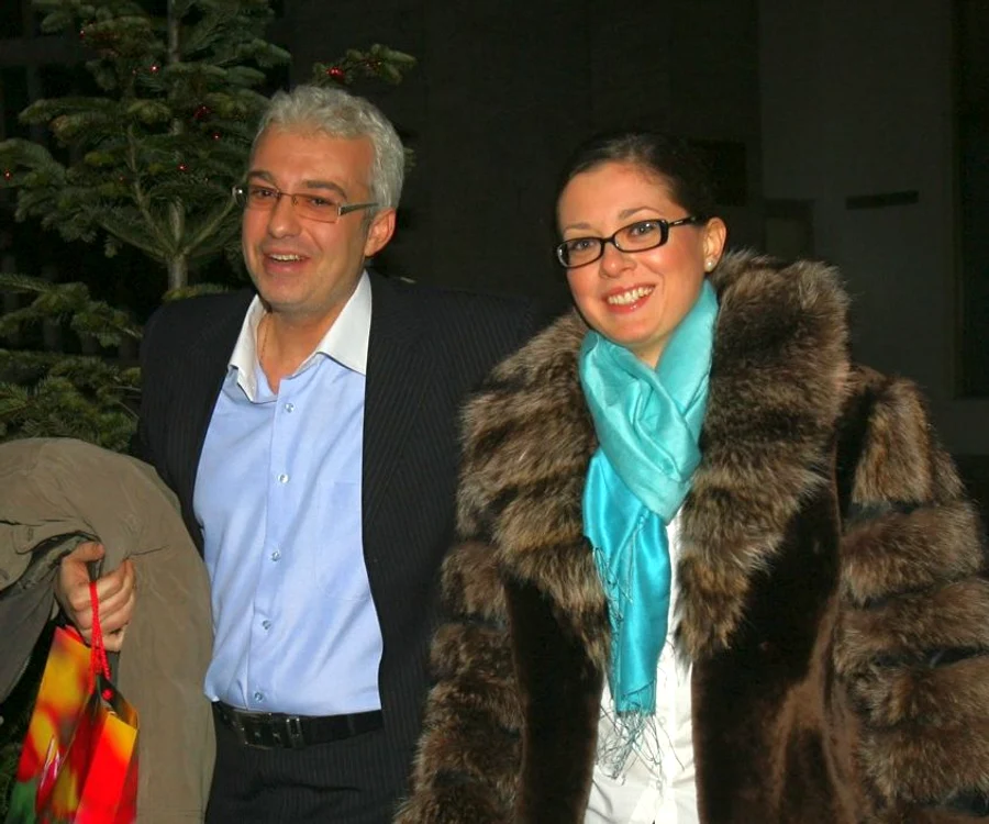 Cântăreţul Cătălin Crişan va divorţa de soţia lui, Alina