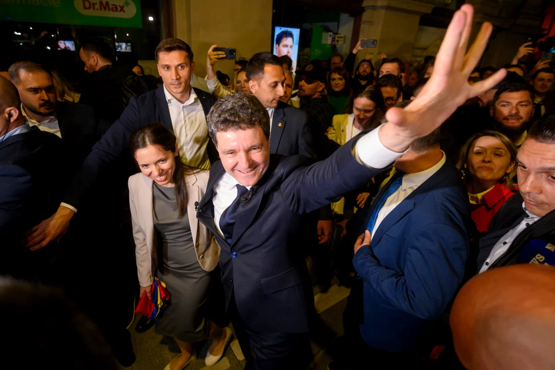 Nicușor Dan a câștigat în toate sectoarele Capitalei FOTO Mediafax 